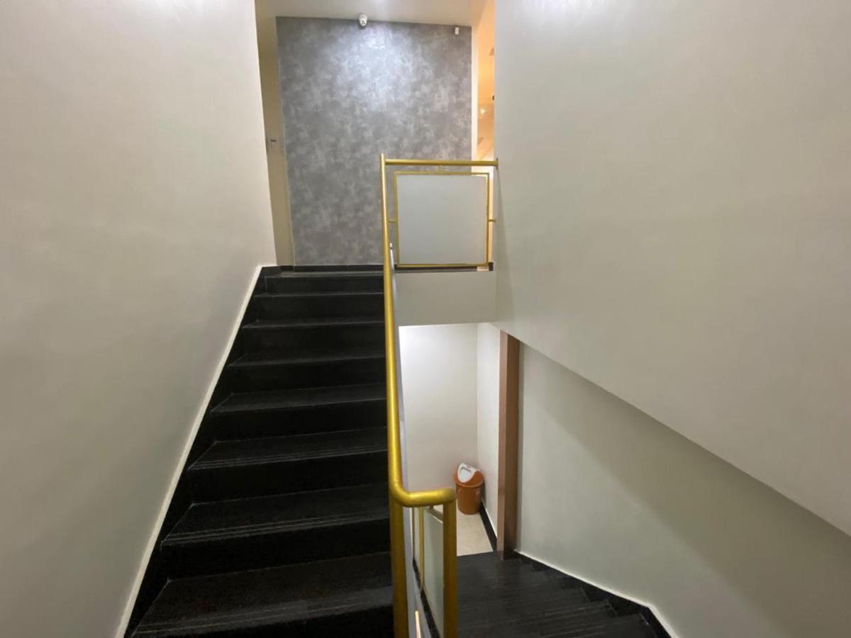 Hotel Divine Mumbai Luaran gambar